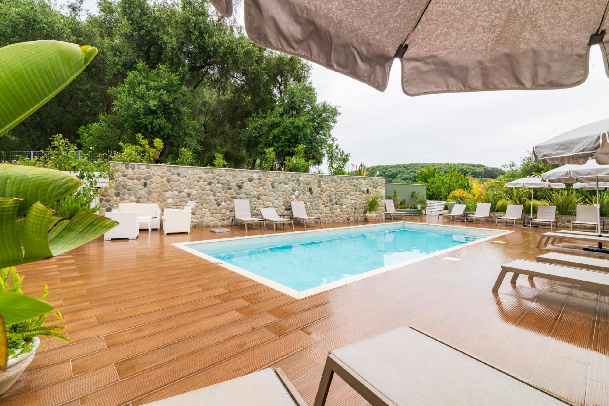 Olia Suites Парга Экстерьер фото